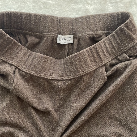 LESET PLEATED POCKET PANTS - Picture 2 of 3